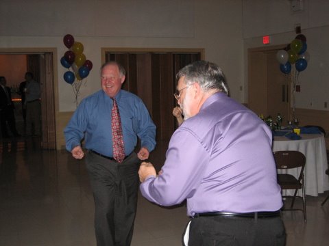 2009_party/images_large/2009_party_44.jpg