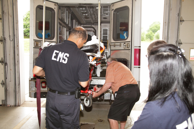 2011-6-14_bariatric_drill/images_large/2011-06-14_bariatric_04.jpg