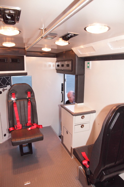 2014_ambulance/images_large/2014-02-21_Braun_Sprinter_5.jpg