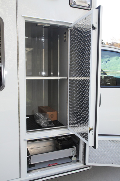 2014_ambulance/images_large/2014-04-23_Wheeled_Coach_3.jpg