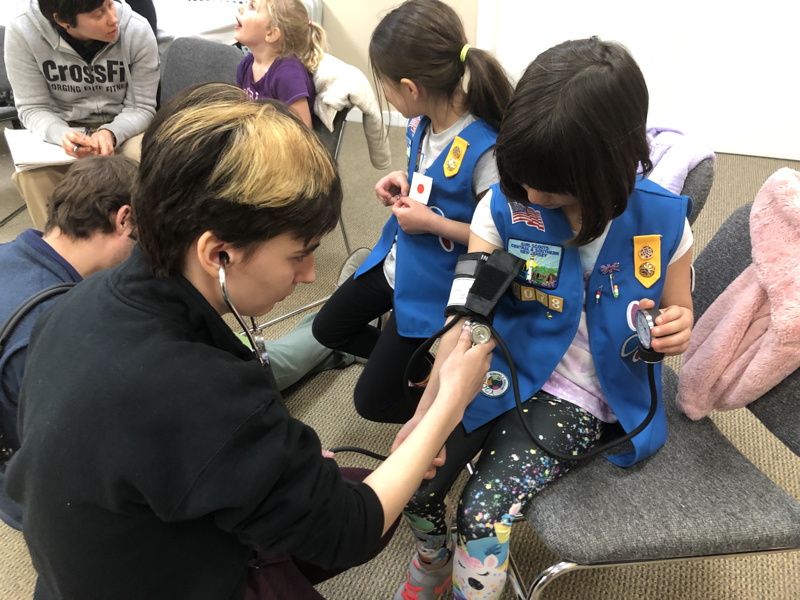 2019_winter_EMT/images_large/2019-3-23_emt_class_11.jpg