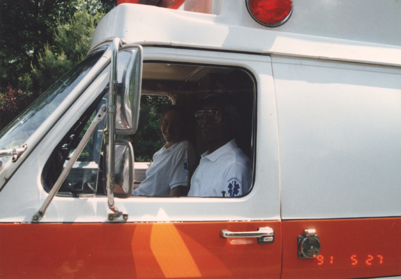 historic_photos/images_large/1991-5-27_parade_2_PN30_Larry_Taylor.jpg