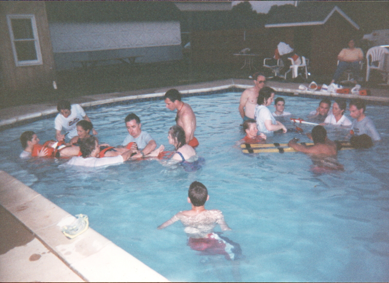 historic_photos/images_large/1998-6-9_water_rescue_3.jpg