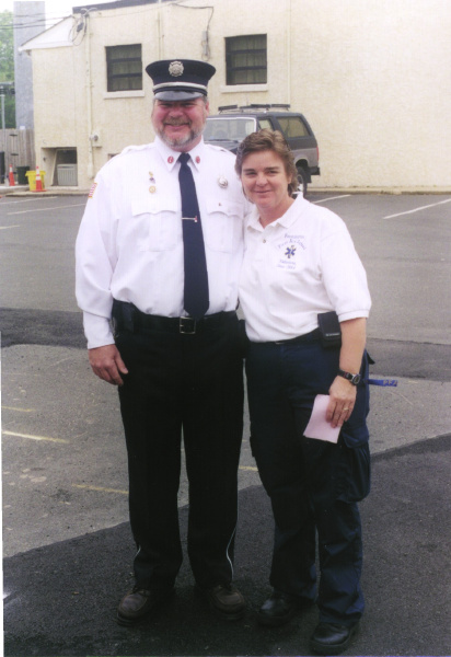 historic_photos/images_large/2000-5-31_Orlandi_Neil_Blackwell.jpg