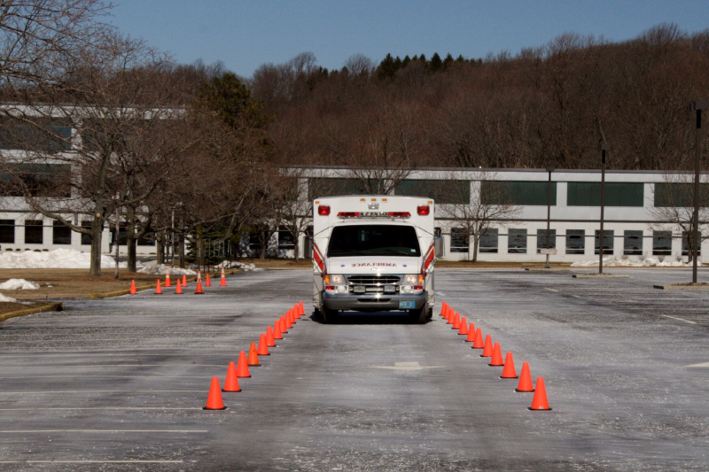 historic_photos/images_large/2006-2-5_driver_training_5_151-3.jpg