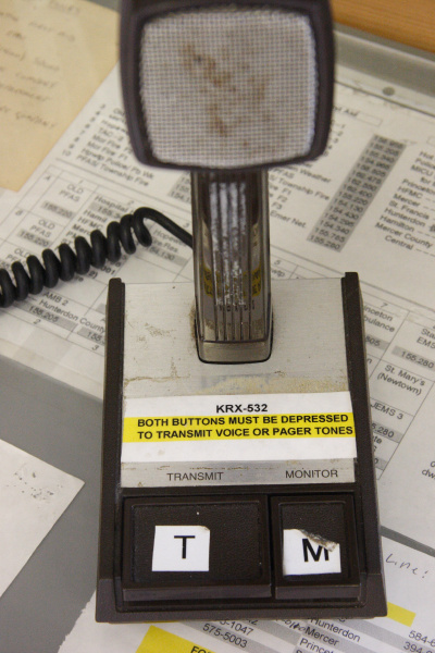 historic_photos/images_large/2007-10_13_microphone.jpg